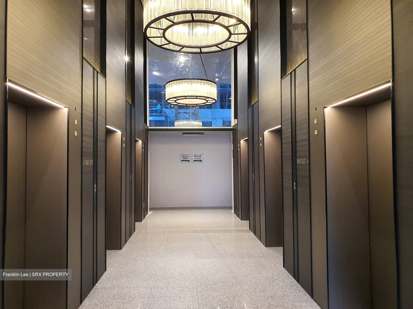 Odeon Towers (D7), Office #426062361